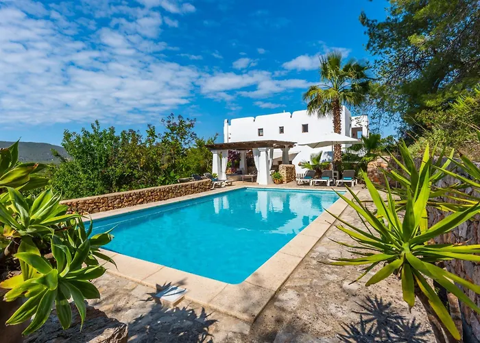 Casa De Campo Con Piscina - Relax En Ibiza